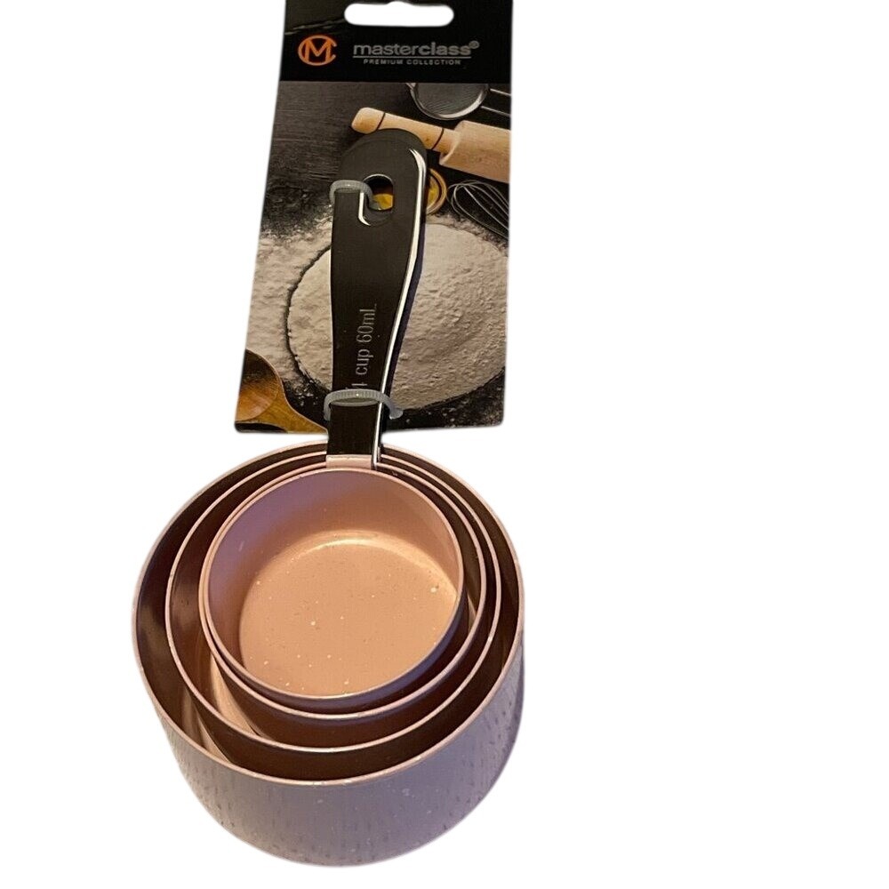 Master Class Measuring Cups‎ Set 4 PC, Pink With White Specs